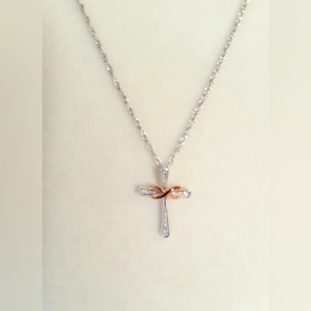 Elegant Sterling Silver and Rose Gold Diamond Cross Necklace 18"